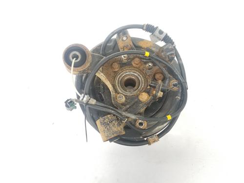 Used Right rear steering knuckle MITSUBISHI PAJERO III (V7_W, V6_W) 3.2 Di-D (V68W) (160 hp) 8376003