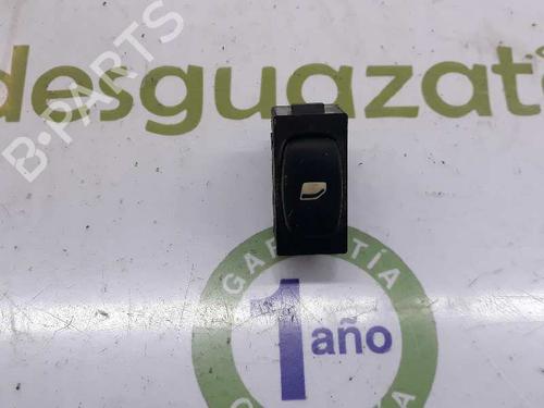 Used Right rear window switch PEUGEOT 307 (3A/C) 1.6 16V (109 hp) 3246192