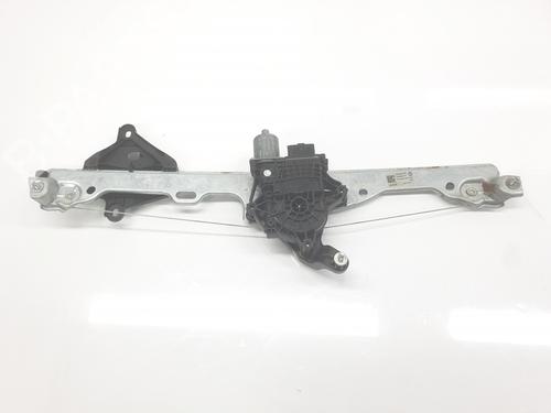 rudehejsemekanisme-hjre-foran-dacia-duster-pym_-pyn_-2023-35820419 main image