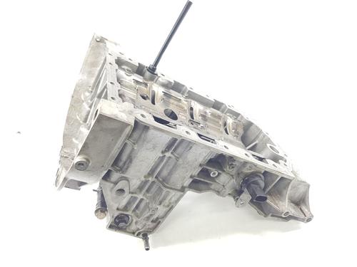 Used Oil sump LAND ROVER RANGE ROVER SPORT II (L494) 3.0 TDV6 4x4 (258 hp) 33056450