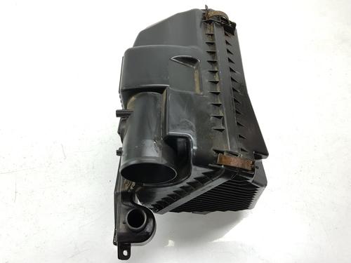 Air filter box TOYOTA LAND CRUISER PRADO (_J12_) 3.0 D-4D (KDJ120, KDJ125) | BP16126405M87 