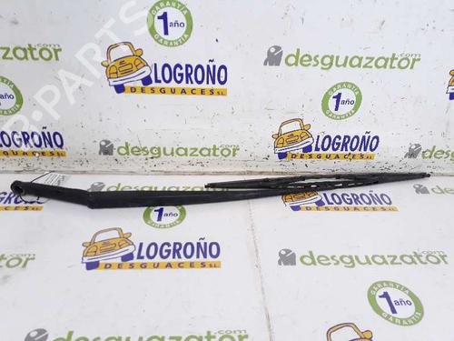 Used Front windshield wiper arm BMW 3 Touring (E46) 320 d (150 hp) 6622688