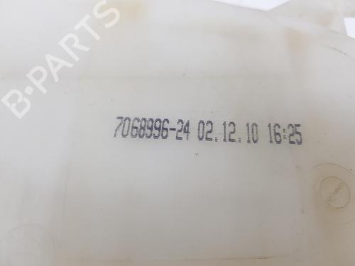 Windscreen washer tank BMW 3 Touring (E91) 320 d | BP10167954C113 