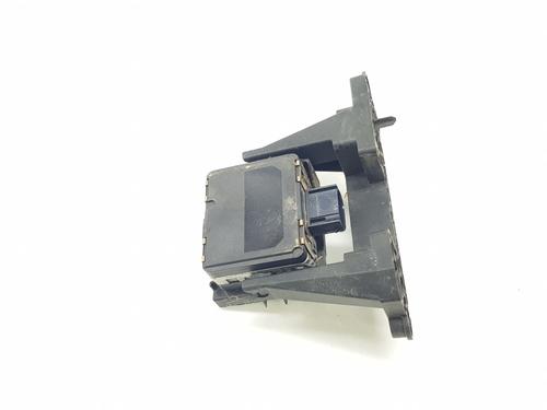 BP32236882M83 main image