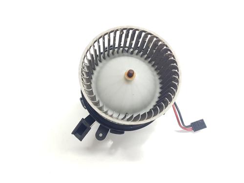 Used Heater blower motor AUDI A4 B8 Avant (8K5) 2.0 TDI (143 hp) 30468495