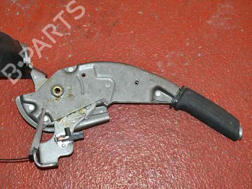 Parkbremsarm/handtak OPEL CORSA C (X01) 1.2 (F08, F68) (75 hp) 8774190