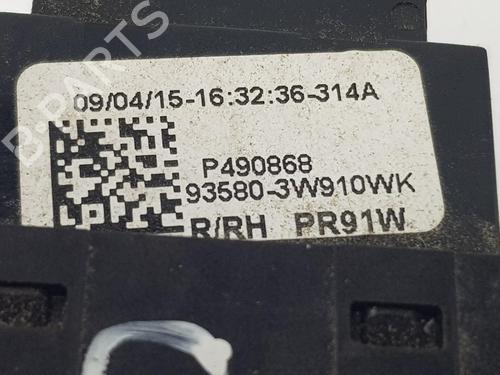 Right rear window switch KIA SPORTAGE III (SL) 2.0 CRDi AWD | BP9645365I28