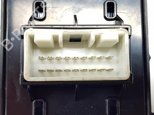 Left front window switch KIA SPORTAGE IV (QL, QLE) 1.6 CRDi | BP34471599I27  - Image 6