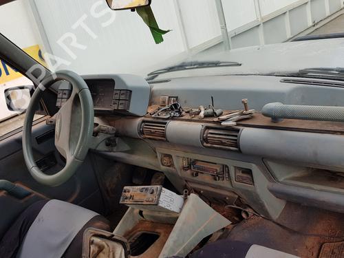 Right headlight LAND ROVER DISCOVERY I (LJ) 2.5 TDI 4x4 | BP30775462C29 