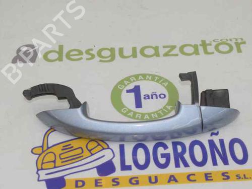 Used Front right exterior door handle VW GOLF VI (5K1) 1.6 TDI (105 hp) 1641230