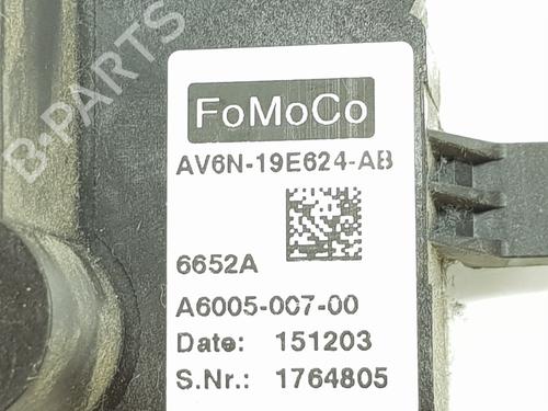 Varmeblæsermodstand FORD KUGA II (DM2) | BP37718766M108 - Image 2