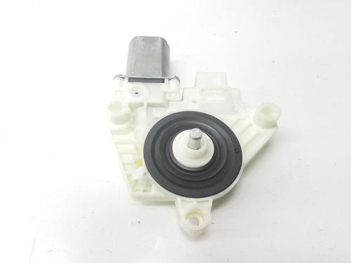 Right front window motor MERCEDES-BENZ C-CLASS (W205) C 220 BlueTEC / d (205.002, 205.004) | BP13384814E20 