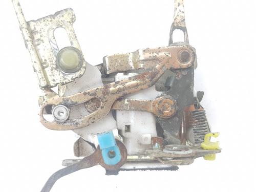 Front right lock HYUNDAI H-1 / STAREX Bus (A1) 2.5 TD | BP15283444C97 
