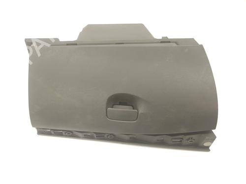 Used Glove box RENAULT MEGANE III Hatchback (BZ0/1_, B3_) 1.5 dCi (106 hp) 6435852