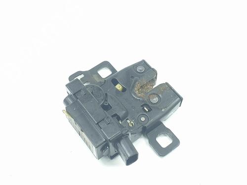 Used Tailgate lock LAND ROVER RANGE ROVER SPORT I (L320) 3.6 D 4x4 (272 hp) 16975432
