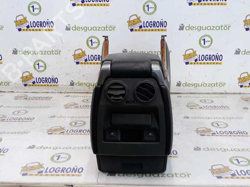 Armrest / Center console LAND ROVER RANGE ROVER SPORT I (L320) 2.7 D 4x4 | BP7896225I20 