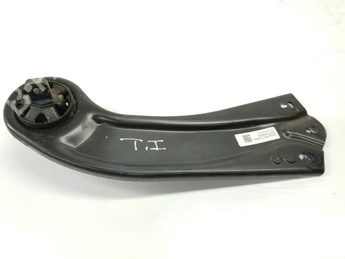 Used Left rear suspension arm HYUNDAI TUCSON (NX4E, NX4A) 1.6 T-GDi (150 hp) 15605716