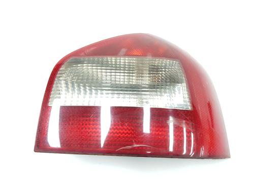 Højre baglygte AUDI A3 (8L1) 1.9 TDI (130 hp) 16564878