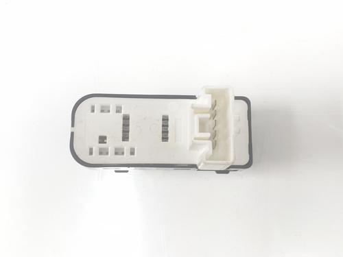 Right rear window switch MAZDA 3 (BM, BN) | BP33540179I28 - Image 4