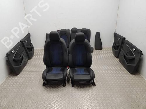 Used Seats set Seats set BMW 1 (F40) 118 d (150 hp) 40082965 40082965