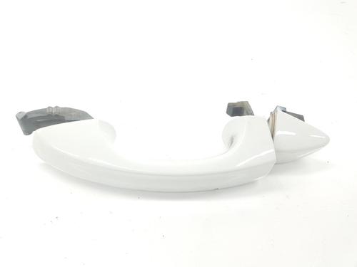 Used Rear left exterior door handle VW GOLF VII (5G1, BQ1, BE1, BE2) 1.6 TDI (105 hp) 10212340