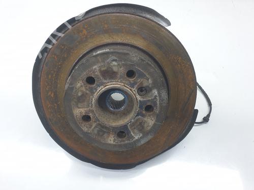 Used Left rear steering knuckle BMW X5 (E70) xDrive 30 d (211 hp) 28061138
