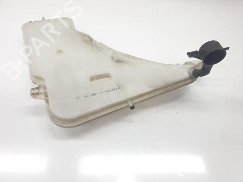 Used Windscreen washer tank BMW 3 (F30, F80) 318 d (150 hp) 22430124