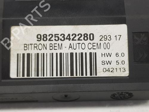 Electronic module PEUGEOT 3008 II SUV (MC_, MR_, MJ_, M4_) 1.6 BlueHDi 120 | BP15402986M83 