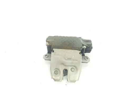 Tailgate lock LAND ROVER RANGE ROVER SPORT I (L320) 3.6 D 4x4 | BP9699840C101 