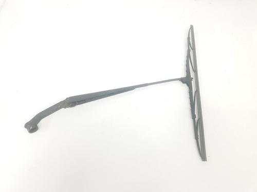 Front windshield wiper arm MITSUBISHI PAJERO III (V7_W, V6_W) 3.2 Di-D (V68W) | BP13687894C143 