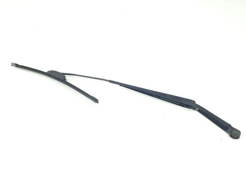 Used Front windshield wiper arm NISSAN NV200 / EVALIA Bus 1.5 dCi 85 (M20, M20M, M20K, M20KK) (86 hp) 15237049