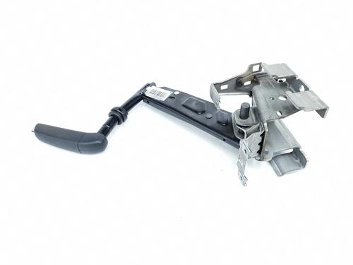 Hand brake CITROËN C4 II (NC_) 1.2 THP 110 (NCHNZ6, NCHNV6) | BP23097087I18 