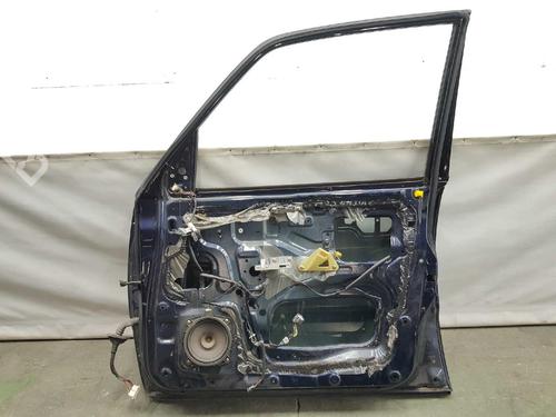 Right front door MITSUBISHI PAJERO III (V7_W, V6_W) 3.2 Di-D (V68W) | BP6921472C3 
