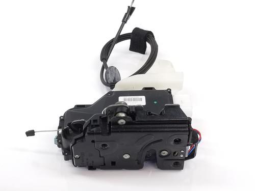 Used Front right lock VW CADDY III Box Body/MPV (2KA, 2KH, 2CA, 2CH) 1.6 TDI (75 hp) 13644002