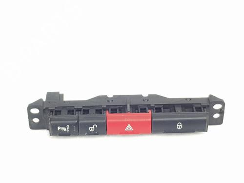 Used Warning switch LAND ROVER FREELANDER 2 (L359) [2006-2015]  25823696