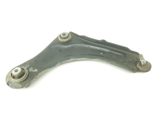 Used Right front suspension arm RENAULT MEGANE III Grandtour (KZ0/1) 1.5 dCi (KZ09, KZ0D, KZ1G, KZ29, KZ14, KZ1W, KZ10, KZ1F,... (110 hp) 17754526