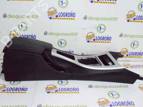 Armrest / Center console BMW 3 Coupe (E92) 320 d (177 hp) 51167130692 | 51167130692 | 51167137556 |