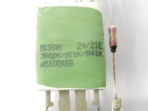 Heater resistor RENAULT MASTER III Platform/Chassis (EV, HV, UV) 2.3 dCi 135 FWD (EV0N, HV0N, UV0N, EV08, HV08, UV08) | BP11657180M108 