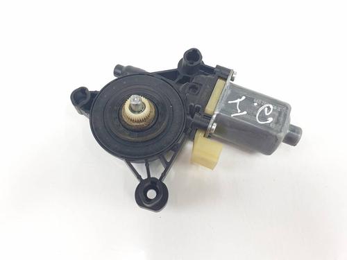 left-front-window-motor-seat-leon-st-5f8-2012-2013-2014-2015-2016-2017-2018-2019-2020-39070076 main image