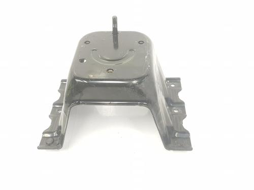 Used Support MITSUBISHI PAJERO III (V7_W, V6_W) 3.2 Di-D (V68W, V78W) (165 hp) 14093547