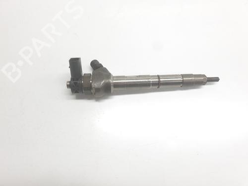 Used Injector AUDI Q3 (8UB, 8UG) 2.0 TDI (150 hp) 31589844