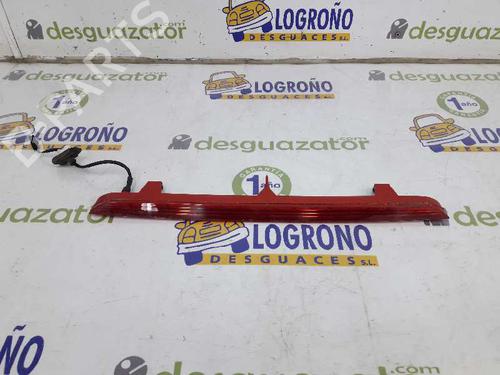 Used Rear center light AUDI Q5 (8RB) 2.0 TDI (143 hp) 10975314