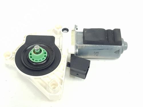 Used Left front window motor Left front window motor MERCEDES-BENZ CLA Coupe (C117) CLA 220 CDI / d (117.303) (170 hp) 36566517 36566517