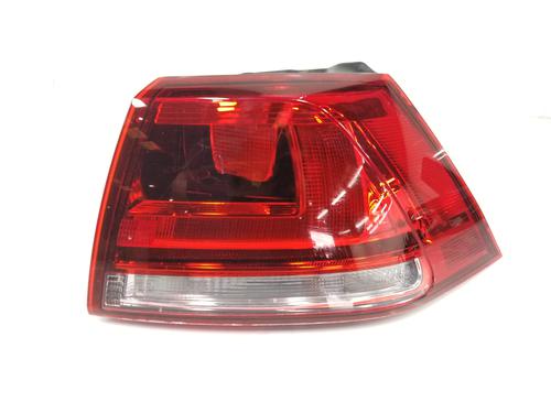 Used Right taillight VW GOLF VII (5G1, BQ1, BE1, BE2) 1.4 TSI (140 hp) 10513334