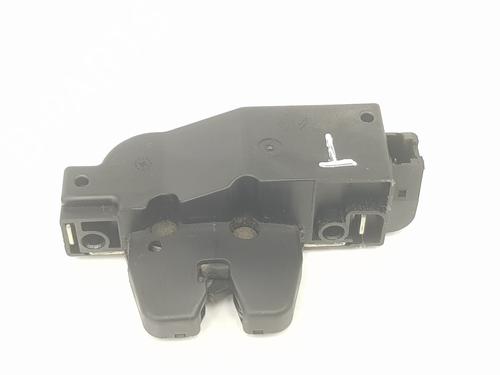 Used Tailgate lock PEUGEOT 1007 (KM_) 1.4 (75 hp) 18026626