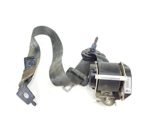 rear-right-seatbelt-renault-zoe-bfm_-2012-34277650 main image