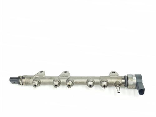 Rail D'Injecteurs BMW 2 Gran Coupe (F44) 218 d (150 hp) 32112176