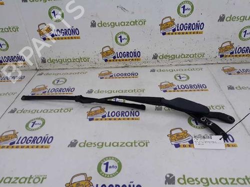 Used Front windshield wiper arm MERCEDES-BENZ C-CLASS T-Model (S204) C 180 CDI (204.200) (120 hp) 3660793