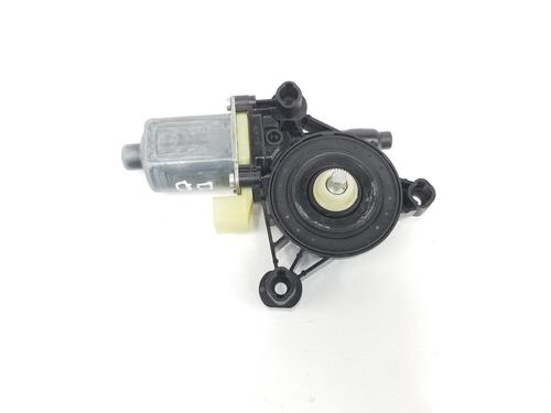 Used Right front window motor VW GOLF VII (5G1, BQ1, BE1, BE2) 1.6 TDI (110 hp) 10379576