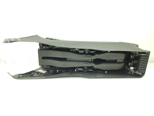 Armrest / Center console LAND ROVER RANGE ROVER VELAR (L560) 3.0 D300 SDV6 4x4 | BP31854275I20 